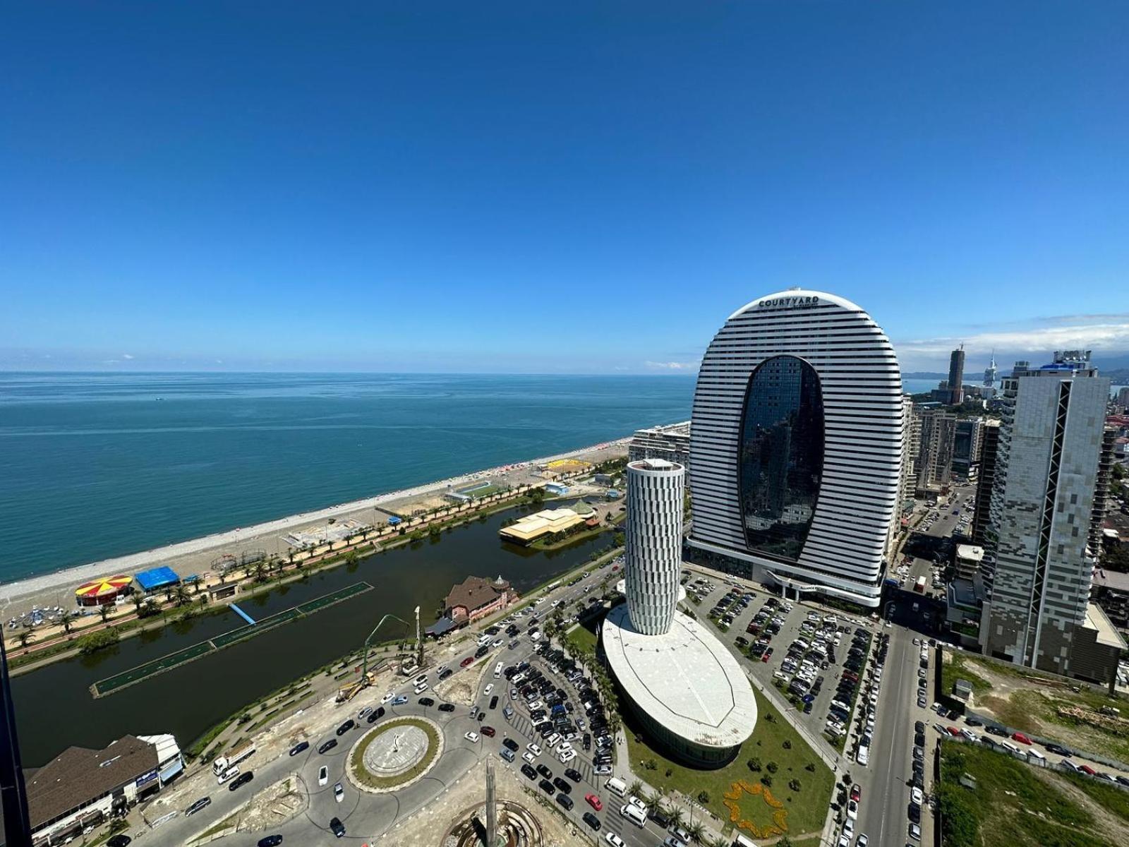 Deluxe Aparthotel In Orbi City Batumi Luaran gambar