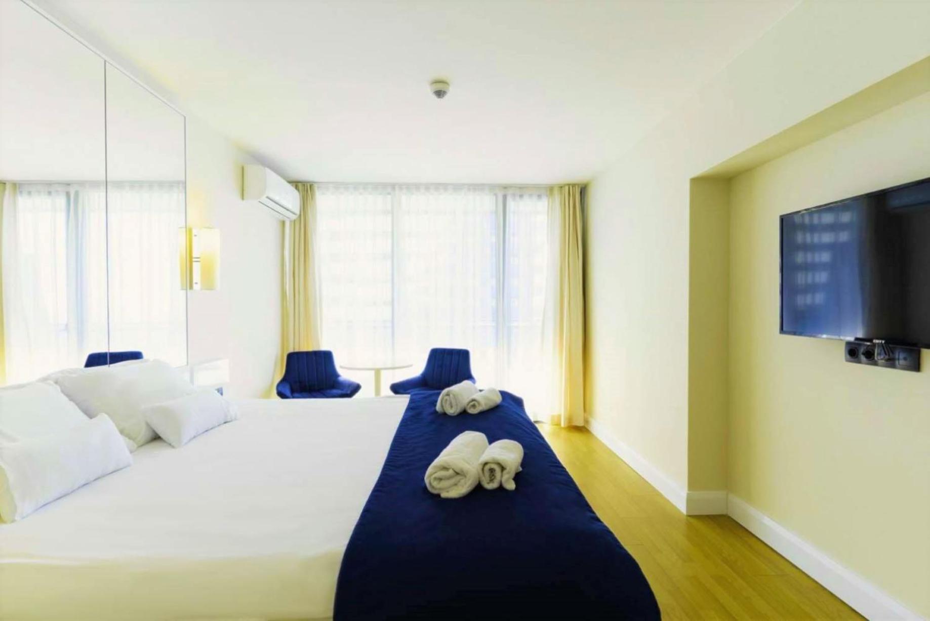 Deluxe Aparthotel In Orbi City Batumi Luaran gambar